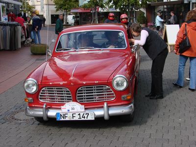 Volvo P 121
